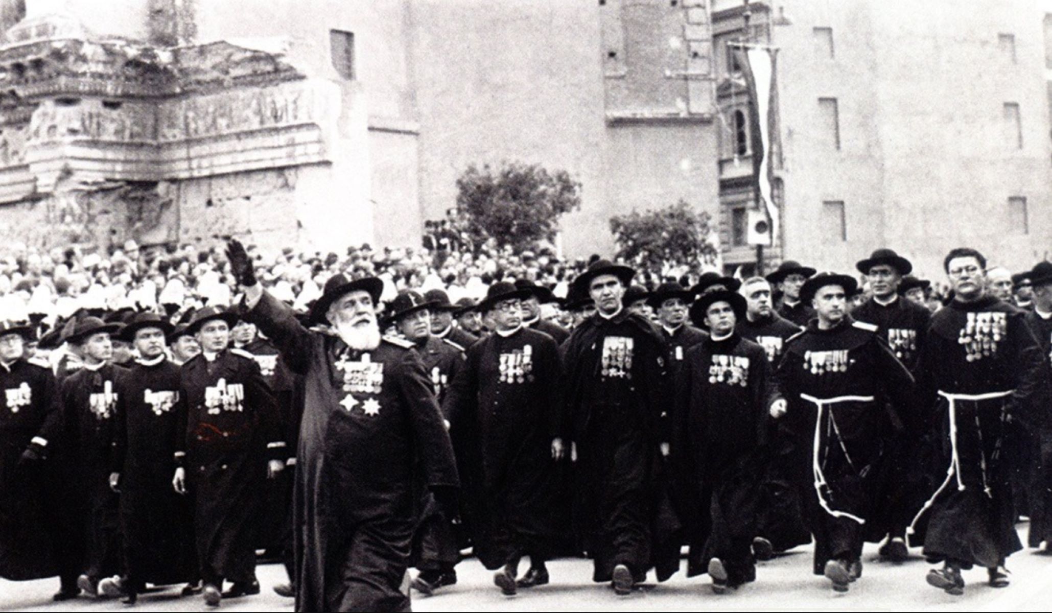 Don Giuseppe Garaventa. Il “Cappellano – guerriero”. Da Serravalle ad Addis Abeba.